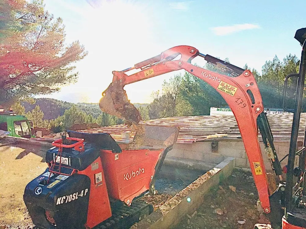 Transporteur et Compacteur